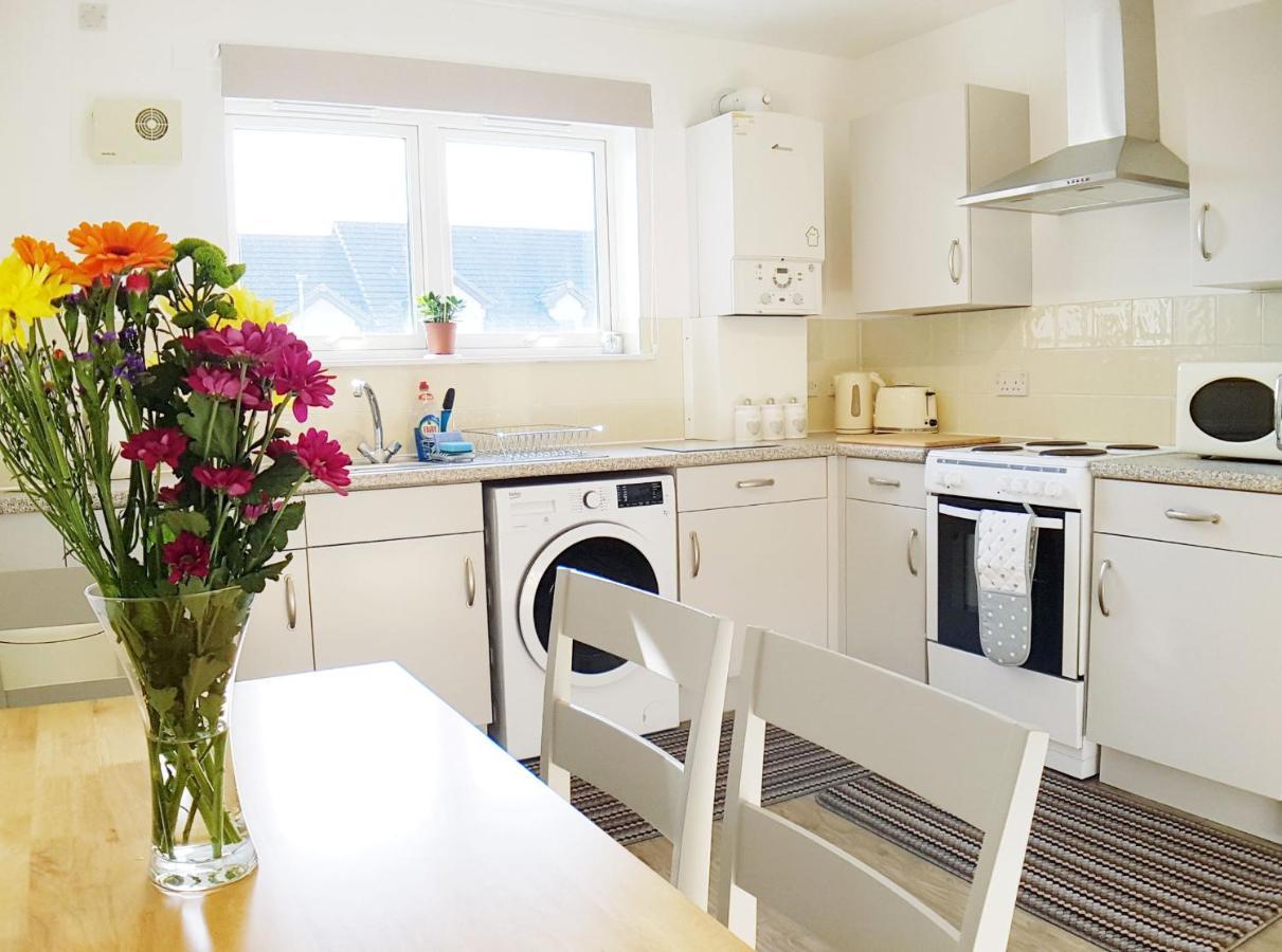 Hill View 2 Bedroom Free Parking Inverness Kültér fotó