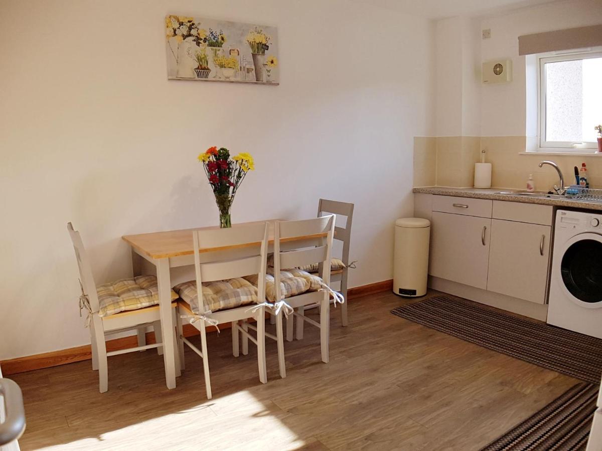 Hill View 2 Bedroom Free Parking Inverness Kültér fotó