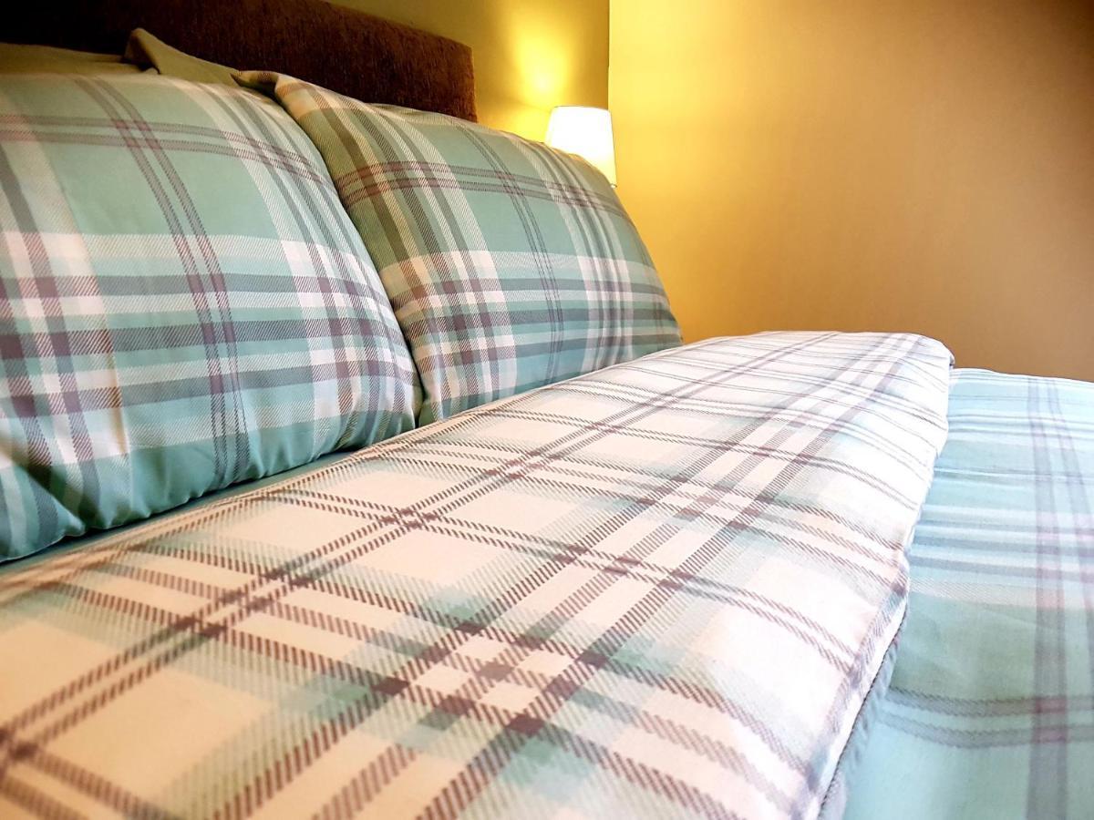 Hill View 2 Bedroom Free Parking Inverness Kültér fotó