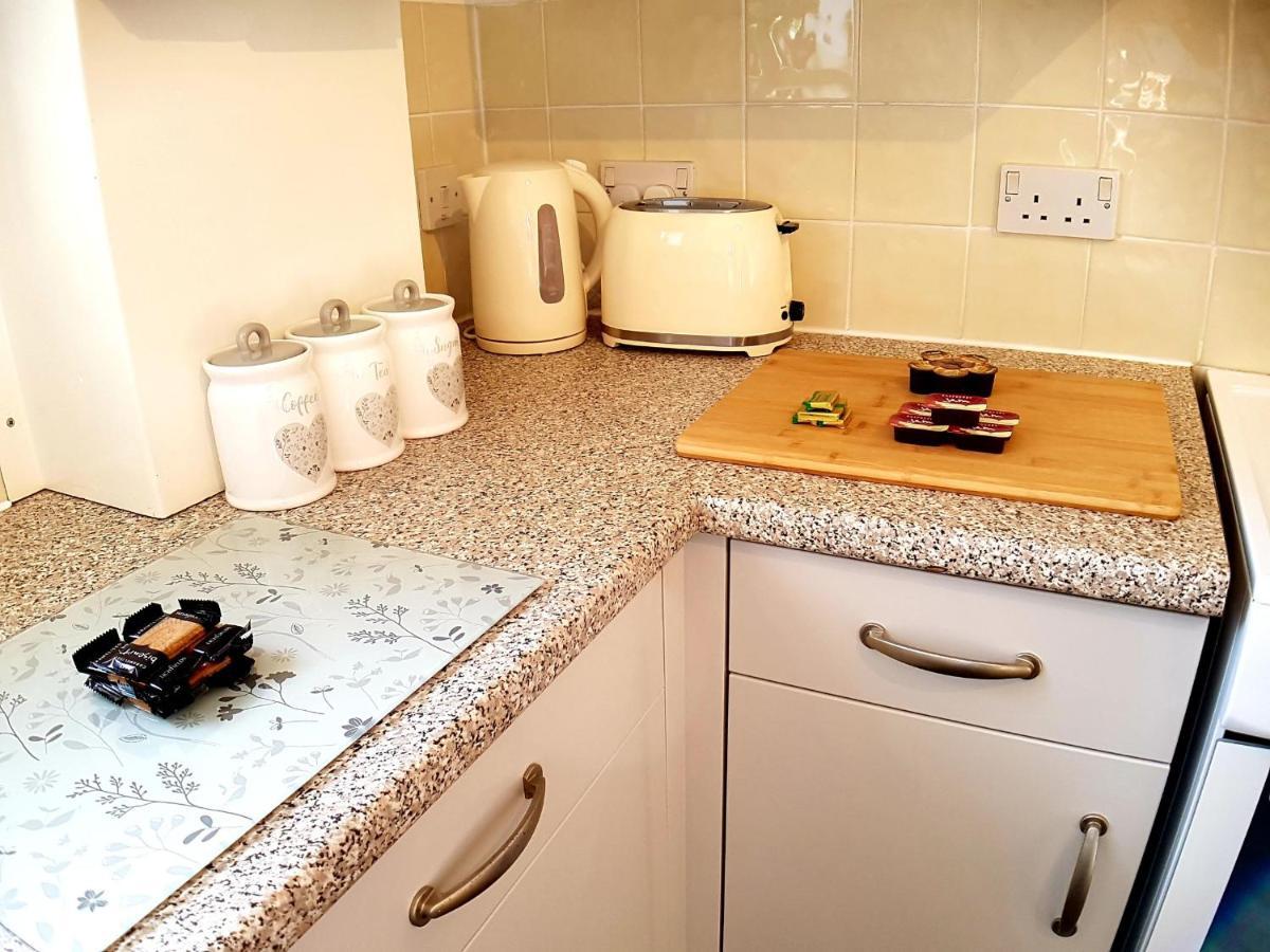 Hill View 2 Bedroom Free Parking Inverness Kültér fotó
