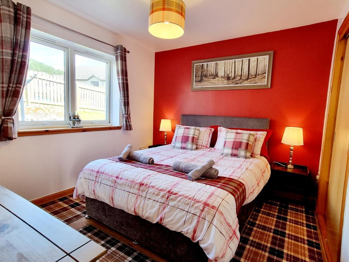 Hill View 2 Bedroom Free Parking Inverness Kültér fotó